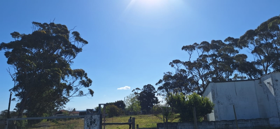 Commercial Property for Sale in Cove Ridge East Eastern Cape